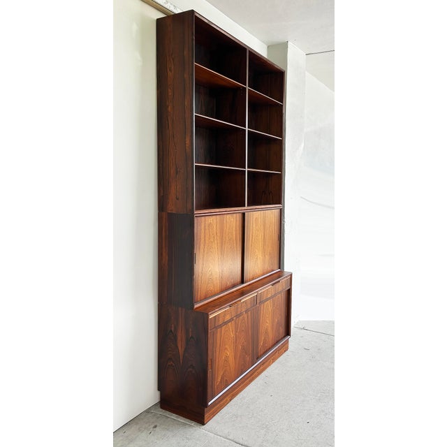 Mid 20th Century Carlo Jensen Poul Hundevad Danish Rosewood Bookcases, Pair For Sale - Image 4 of 15