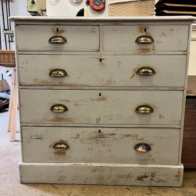 Wood Victorian Painted Pine Chest of Drawers For Sale - Image 7 of 7