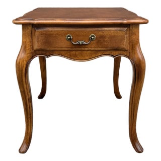 1990s Ethan Allen Country French Birch 1 Drawer Side Table (26-8303 Fruitwood) For Sale