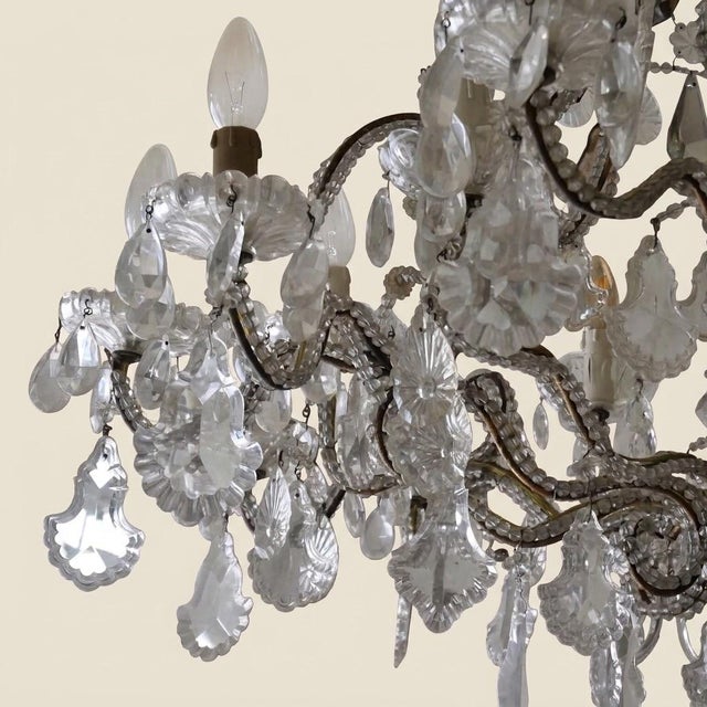 Louis XV French 18-Light Chandelier in Crystal and Metal, 18890s For Sale - Image 15 of 17
