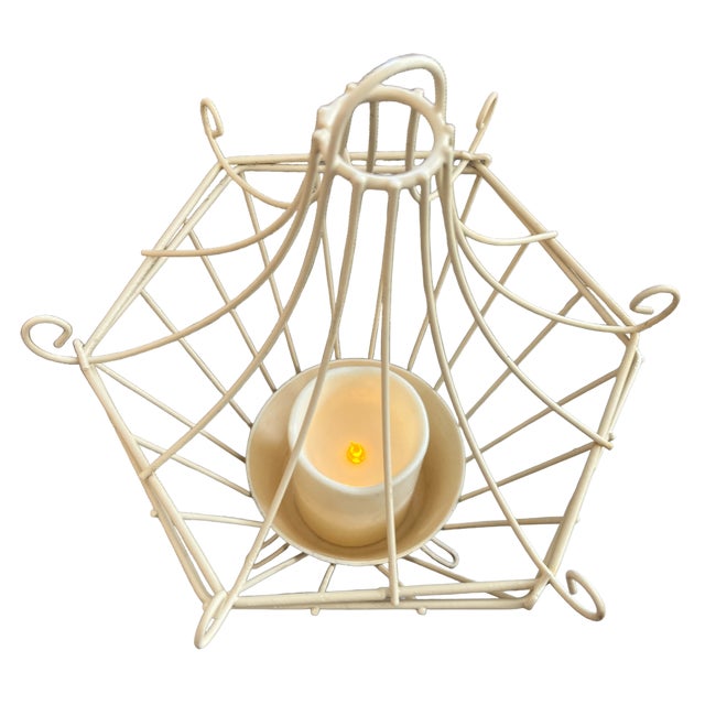 1950s Wire Creamy White Pagoda Tabletop Planter or Lantern For Sale In Jacksonville, FL - Image 6 of 8
