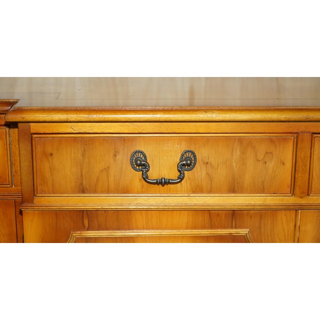 Wood Vintage Burr Yew Wood Breakfront Sideboard with 4 Drawers For Sale - Image 7 of 18