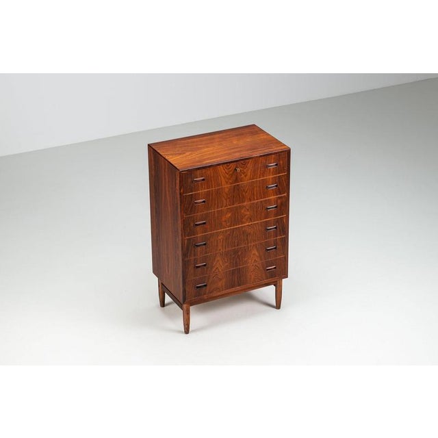 1960s Large Scandinavian Chest of Drawers in Rosewood, Denmark, 1960 For Sale - Image 5 of 14