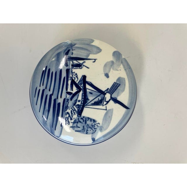 Mid-Century Modern Vintage Blue & White Delft-Style Ceramic Lidded Trinket Box, 1950s–1970s For Sale - Image 3 of 8