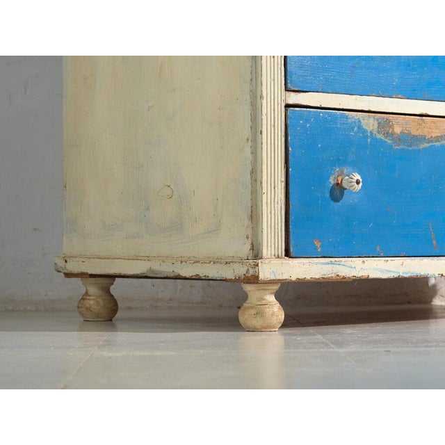 Antique Painted Chest of Drawers in Pine, Central Europe, 1890 For Sale - Image 3 of 16