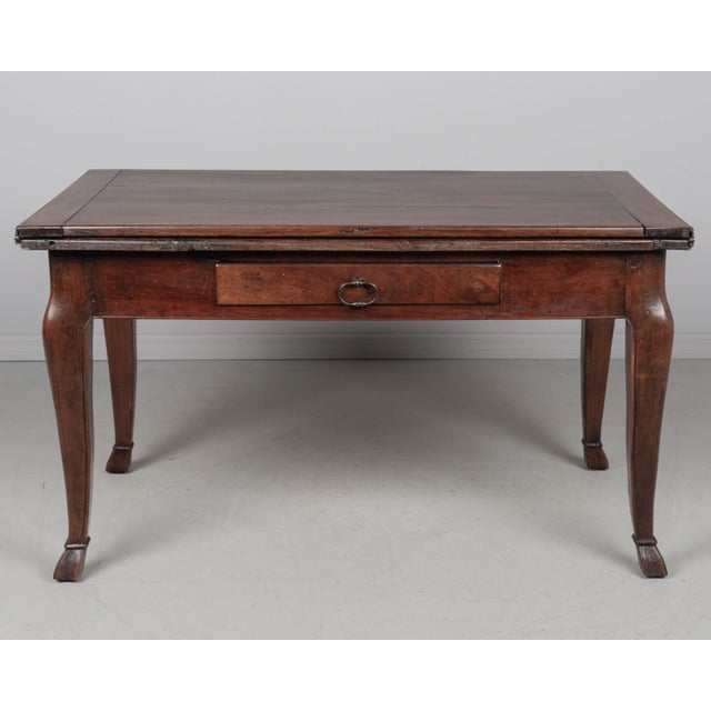 Italian 19th Century Italian Portefeuille Walnut Dining Table For Sale - Image 3 of 17