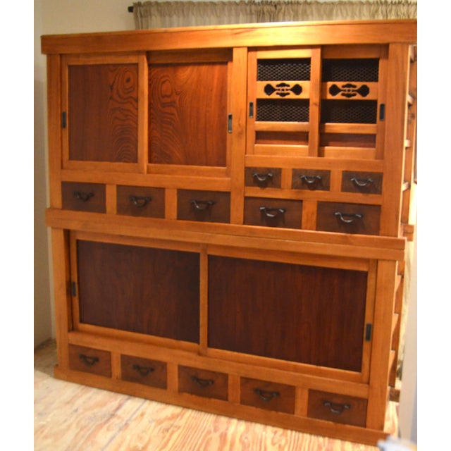 Japanese Large Japanese 2-Part Mizuya Tansu For Sale - Image 3 of 11