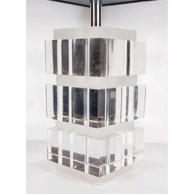 Early 20th Century Brilliant Mid-Century Modernist Lucite Cube Lamp For Sale - Image 5 of 7