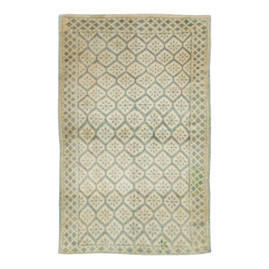 Galerie Shabab Collection Mid-20th Century Handmade Turkish Anatolian Throw Rug
