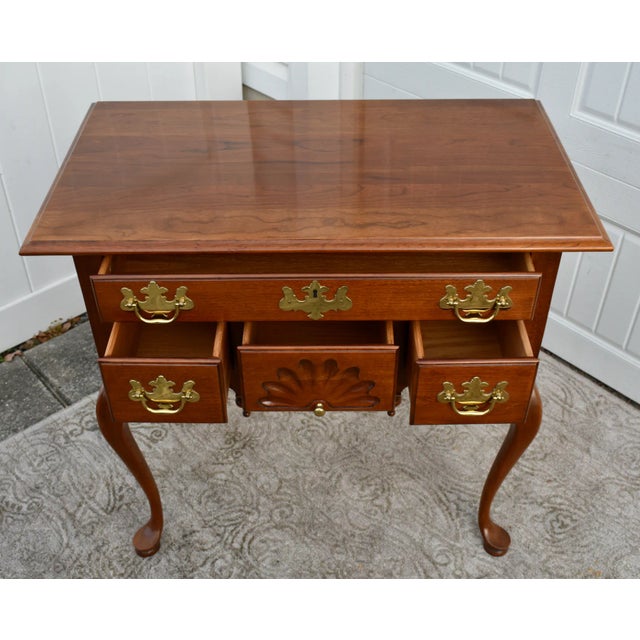 Councill Craftsmen Mahogany Lowboy Queen Anne Dressing Table Vanity Chest 4 Dr For Sale In Philadelphia - Image 6 of 11