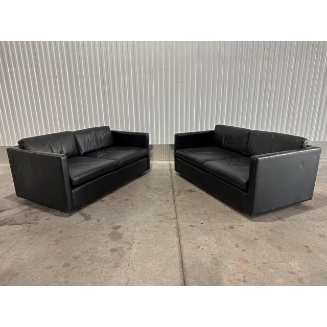 Modern Mid 20th Century Leather Knoll Settees Set For Sale - Image 3 of 9