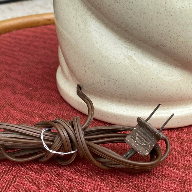 Vintage Carolina Designs Speckle Glaze Ceramic Spiral Twist Table Lamp For Sale - Image 10 of 12