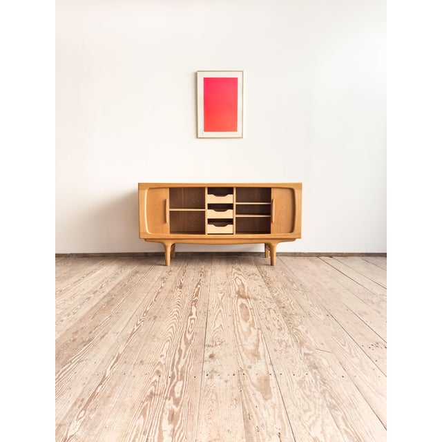 Mid-Century Modern Model 240 Sideboard in Oak Wood by Johannes Andersen for Silkeborg Møbelfabrik, Denmark, 1960s For Sale - Image 3 of 16