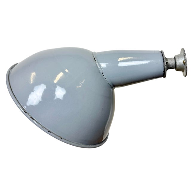 British Industrial Grey Enamel Factory Wall Lamp, 1960s For Sale - Image 18 of 18
