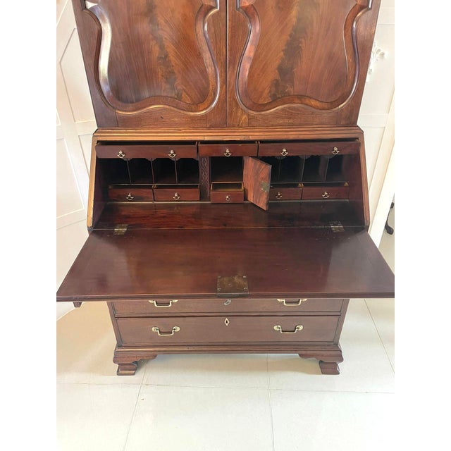 Antique George II Figured Mahogany Bookcase, 1740 For Sale - Image 9 of 18