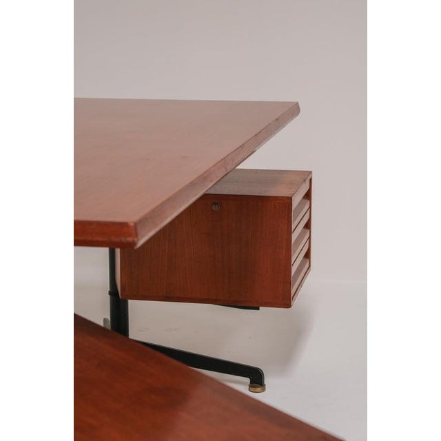 Tecno T95 Executive Desk by Osvaldo Borsani for Tecno, Italy, 1956 For Sale - Image 4 of 15