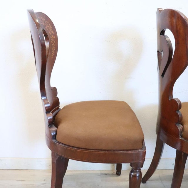 Early 19th Century Dining Chairs in Walnut, Set of 6 For Sale - Image 6 of 17