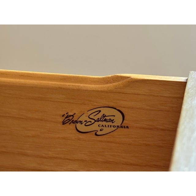 Mid Century Paul Laszlo for Brown-Saltman Oak Dresser For Sale - Image 12 of 17