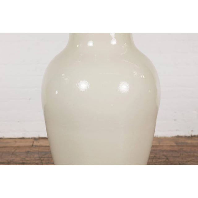 Oversized Chinese Vintage Altar Vase with Blanc de Chine Finish and Flaring Neck For Sale - Image 9 of 13