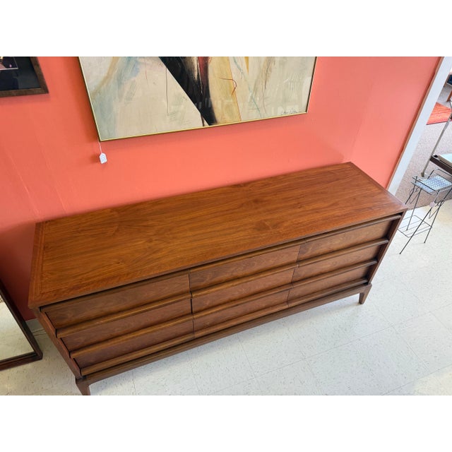 Mid Century Modern Walnut 9 Drawer by Lane Furniture From Their Rhythm Line For Sale - Image 10 of 12