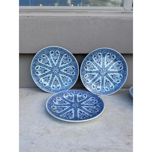 19th Century Set of 6 French Blue & White Faience Dinner Plates Sarreguemines.