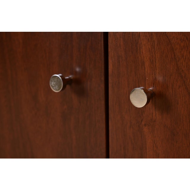 1960s Paul McCobb Mid-Century Modern Walnut Sideboard Credenza, Newly Refinished For Sale - Image 9 of 15