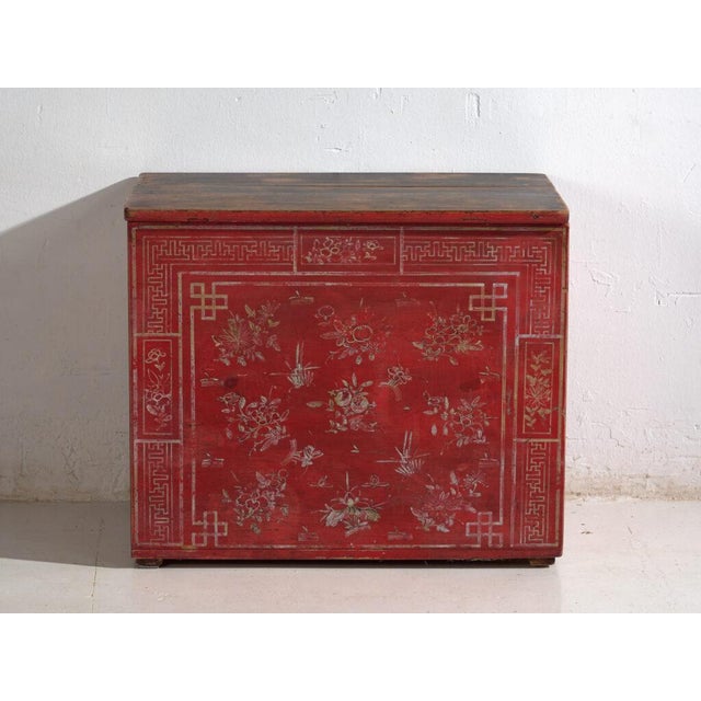 Antique Chinese Qing Dynasty Painted Dongbei Chest For Sale - Image 4 of 9