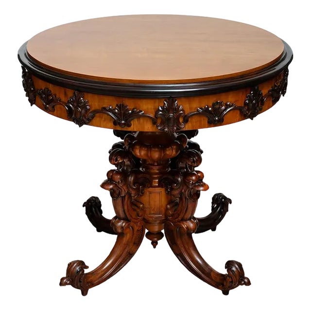 Antique French Louis Philippe Circular Coffee Table in Maple and Mahogany, 19th Century For Sale