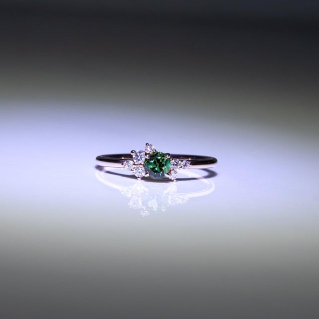 Alexandrite Ring With Earth-Mined Diamond Accents: Solid 14k Gold, Round, Size 6.75 For Sale In Columbus - Image 6 of 11