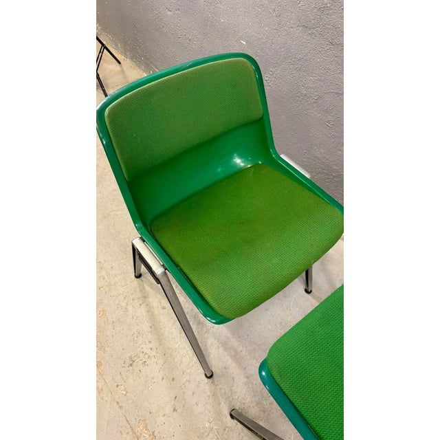 Green Mid-Century Modern Green Plastic Conference Chairs in Chrome Frame, Italy, 1985, Set of 2 For Sale - Image 8 of 11