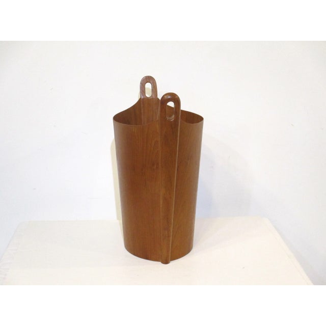 Mid-Century Modern Teak Waste Basket by Einar Barnes for p.s. Heggen Norway For Sale - Image 3 of 11