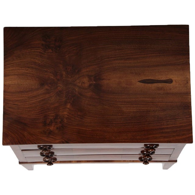 Brown Small Antique Biedermeier Chest of Drawers in Walnut, 1820 For Sale - Image 8 of 18