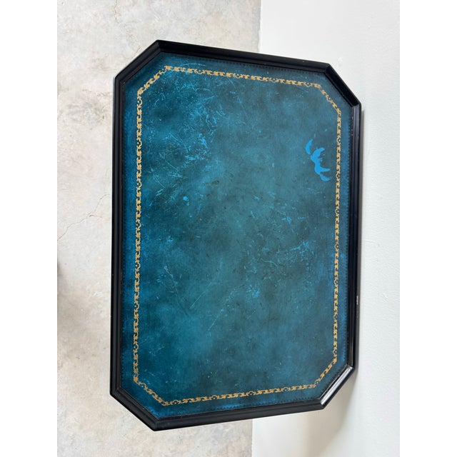 Hollywood Regency Hollywood Regency Ebonized Black Lacquer Georgian-Style Tray-Top Occasional Table For Sale - Image 3 of 11