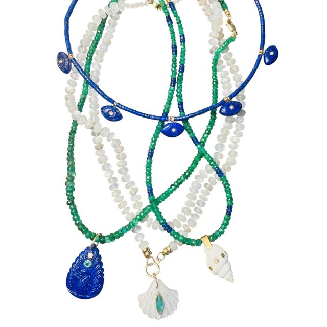 2020s Emerald & Blue Sapphire Necklace With 14k Gold For Sale - Image 5 of 7