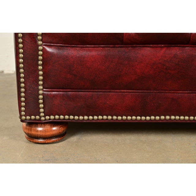 Hancock & Moore Style English Oxblood Tufted Leather Chesterfield Sofa | Circa 1980s For Sale - Image 11 of 15