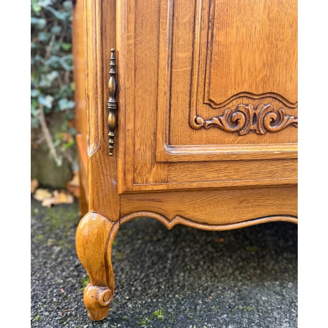 Brown Vintage French Louis XV Tiger Oak Carved Sideboard For Sale - Image 8 of 12