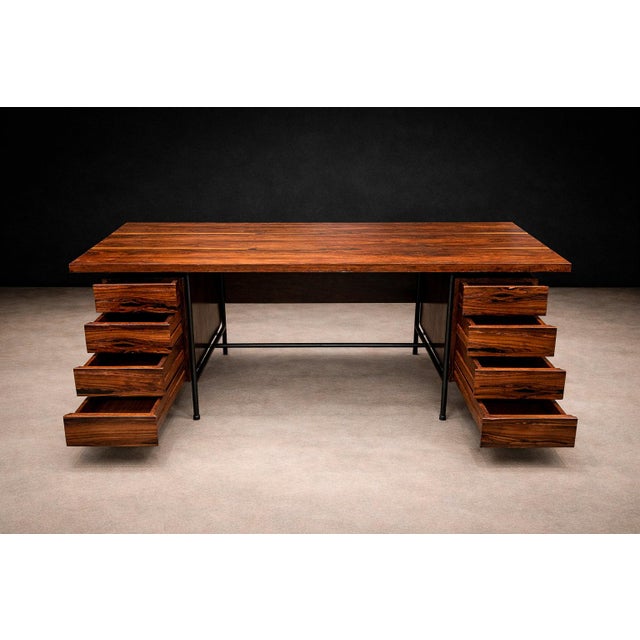 Brazilian Modern Six-Drawer Rosewood & Iron Desk by Geraldo De Barros, Brazil, 1950s For Sale - Image 11 of 15