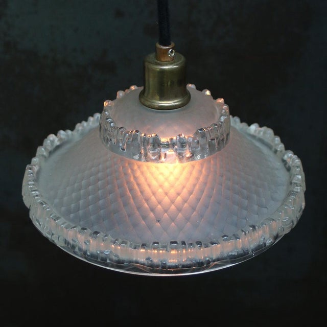 Art Deco French Brass and Etched Clear Glass Pendant Light, 1920s For Sale - Image 6 of 8