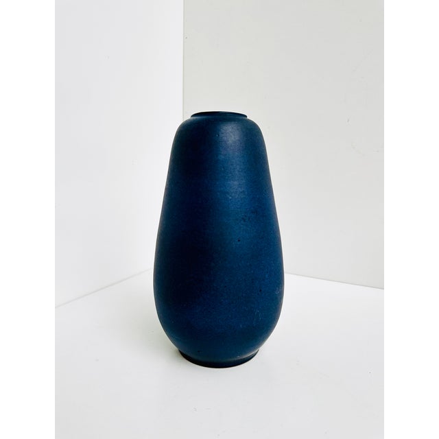 Vintage Studio Ceramic Vase in Matte Midnight Blue by Andreas Kastl, Germany, 1950s For Sale - Image 13 of 13