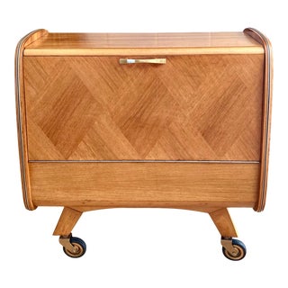 Mid-Century Teak Wood Dry Bar Trolley With Media Rack For Sale