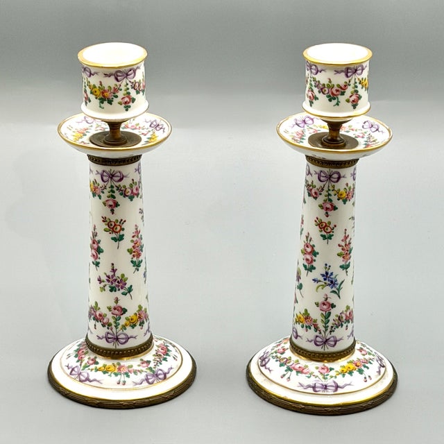 Metal Louis XVI Revival Porcelain Candlesticks with Floral Garlands and Gilt Metal Mounts in the style of Sèvres, 1890s, Set of 2 For Sale - Image 7 of 18