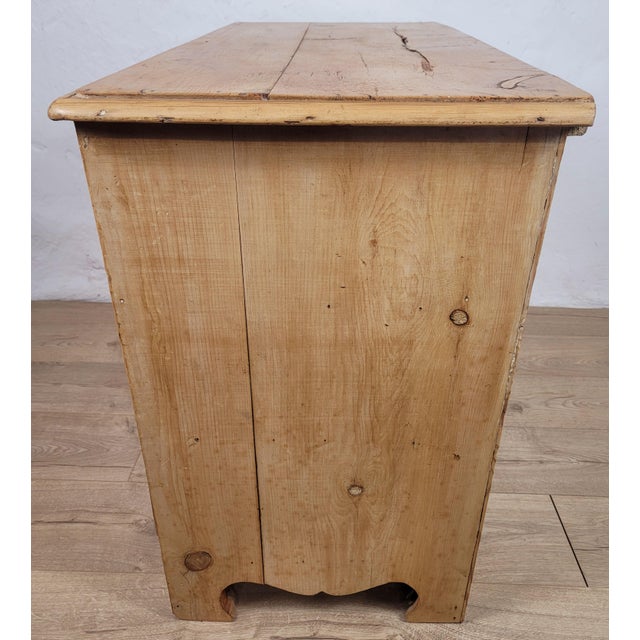 Victorian Chest of 5 Drawers in Pine, 1890s For Sale - Image 14 of 18