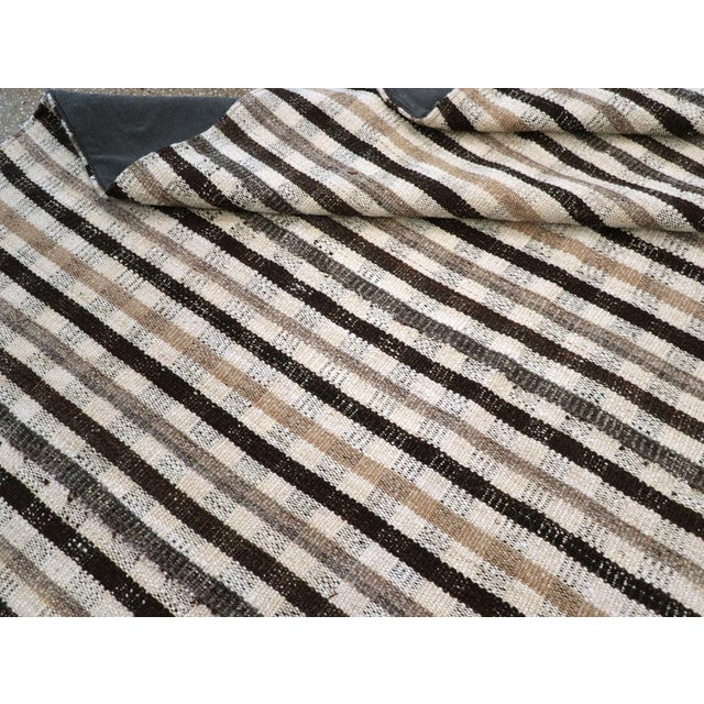 Galerie Shabab Collection Mid-20th Century Persian Flatweave Kilim For Sale - Image 10 of 10