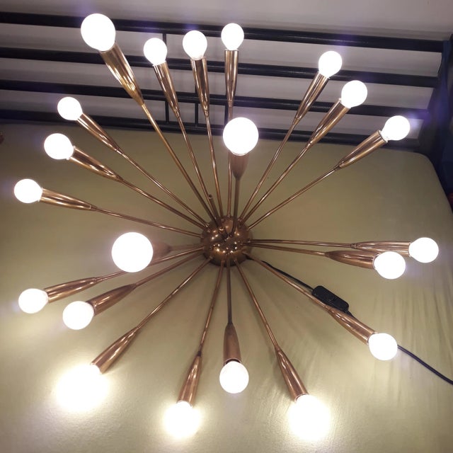 Metal Large 21 Light Supernova Brass Sputnik Chandelier from Kalmar, 1950s For Sale - Image 7 of 11