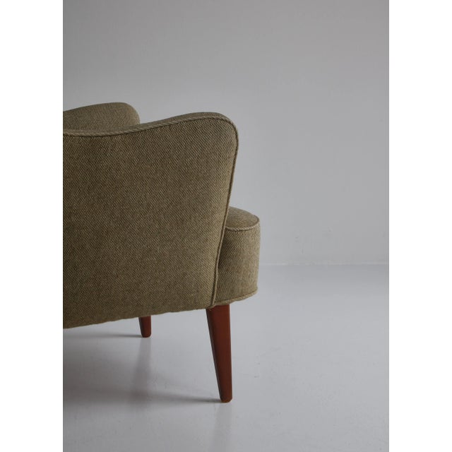 Danish Modern Easy Chair in Beech and Wool Upholstery by White & Mølgaard, 1950s For Sale - Image 6 of 15