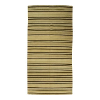 Vintage Turkish Kilim Rug - 4'9 × 9'9 For Sale