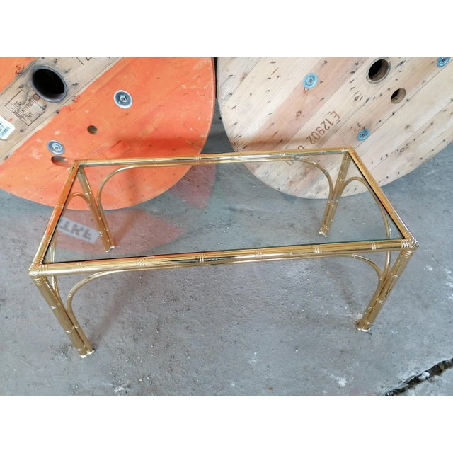 High quality faux bamboo coffee table. No cheap elements. Shows a high finish. See how the different parts come together...