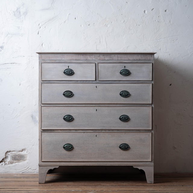 Wood Georgian Oak Two-Part Chest of Drawers, c.1800 For Sale - Image 7 of 16