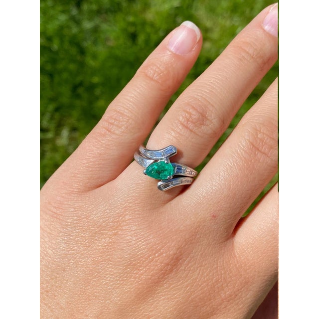 The Dubois Drive: Ladies Platinum Ring and Jacket set with 1 CT Colombian Emerald and Diamonds For Sale - Image 9 of 10