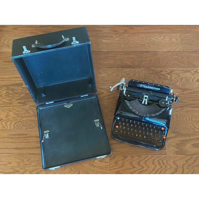 Vintage 1941 Original Remington Rand Streamliner Black Typewriter with Red Keys, Carrying Case, Serial Number For Sale - Image 10 of 12